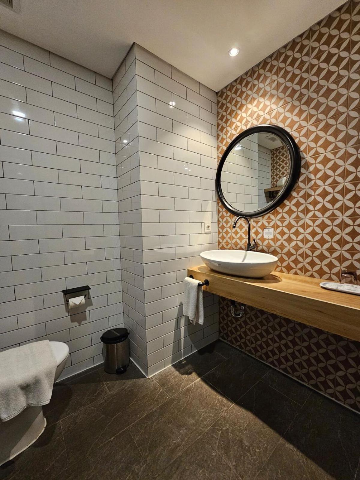 Hotel Fortunagrande Jembel Kültér fotó